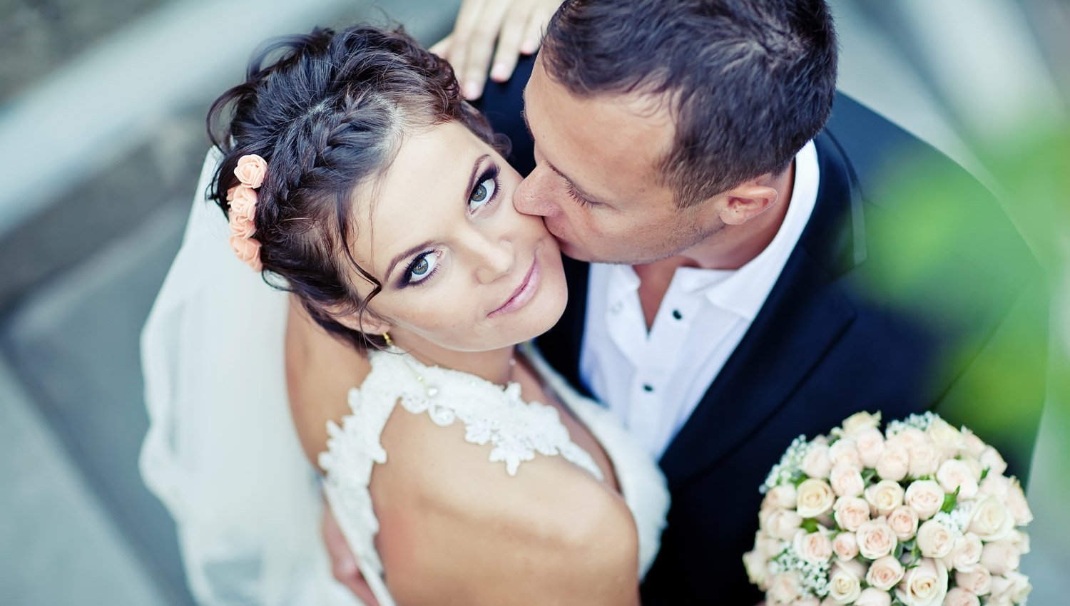 Private Gardens & Elegant Reception Rooms
